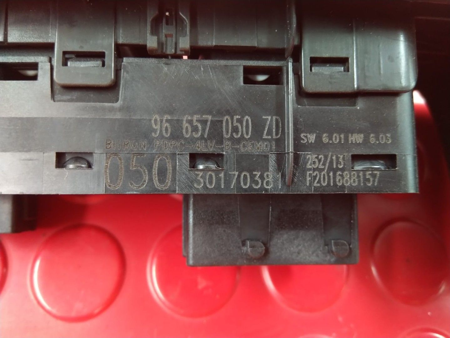 Interruptor Vidros Frente Esquerdo [Citroen C4 II (B7)]