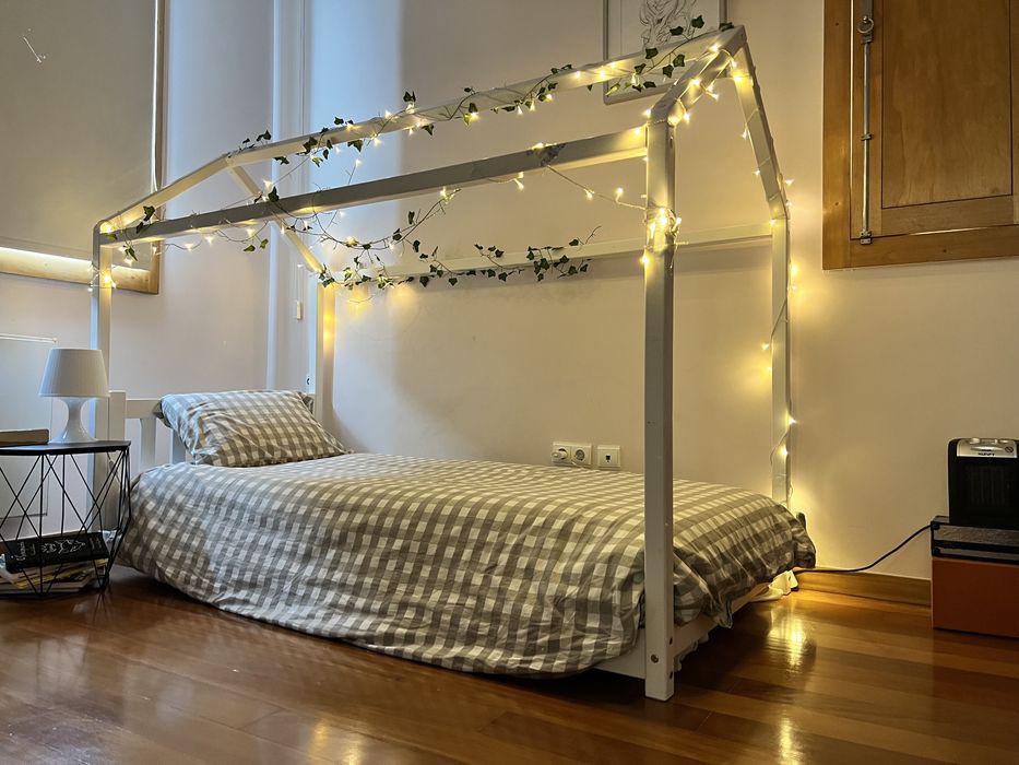 Cama solteiro menina