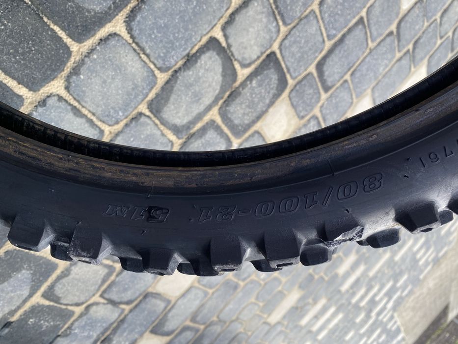 Продам ендуро резину