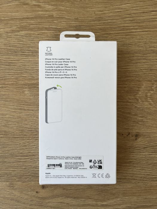 Оригінальний шкіряний чохол Apple iPhone 14 Pro