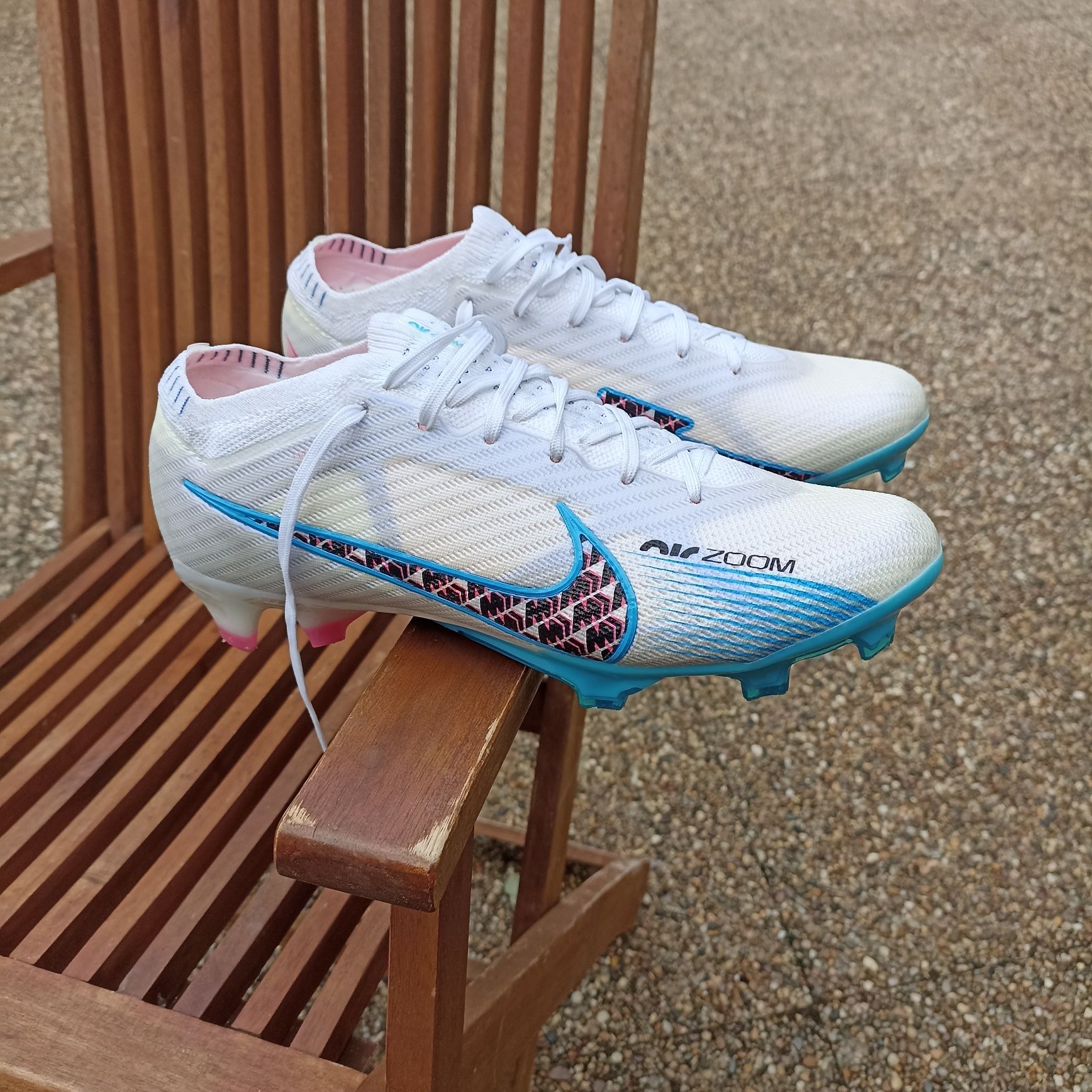 Nike Mercurial como novas