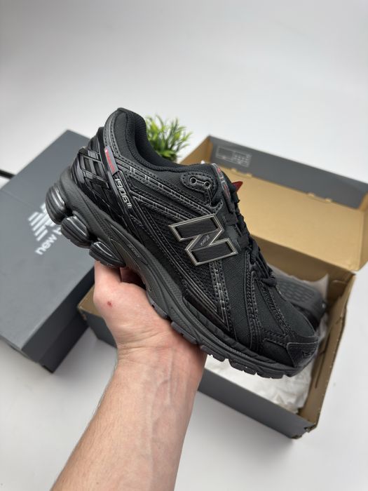 Кросівки New Balance 1906R Black Primaloft® U1906ROE Оригінал.