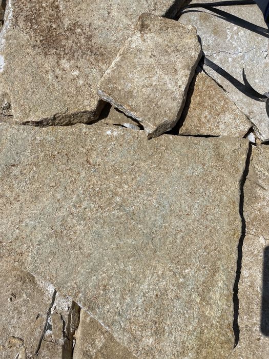 ŁUPEK NATURALNY Kamień Ogrodowy Elewacja Dzikówka Kominek