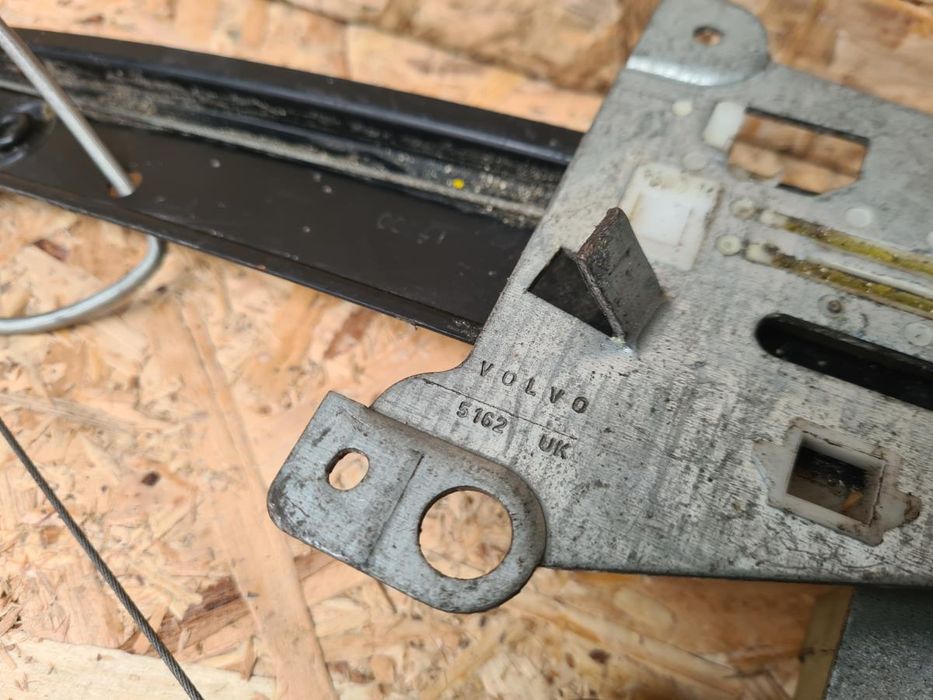 Elevador vidros trás direito VOLVO V70 II (SW)