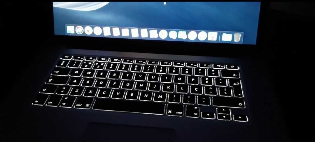 Apple MacBook Pro 15" Retina