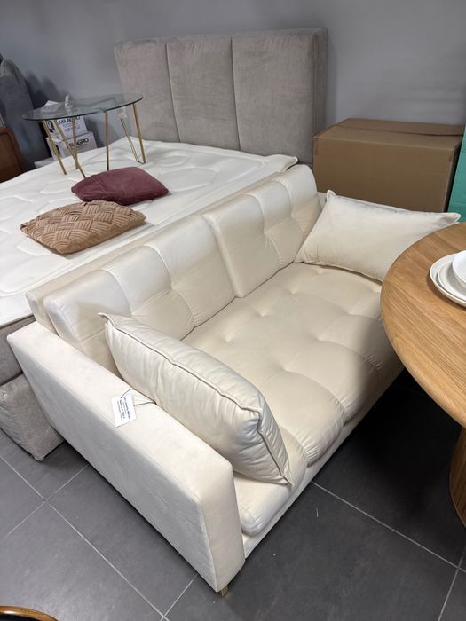 Sofa z aksamitu Mamaia OKAZJA