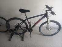 Vendo 2 bicicletas e rolo