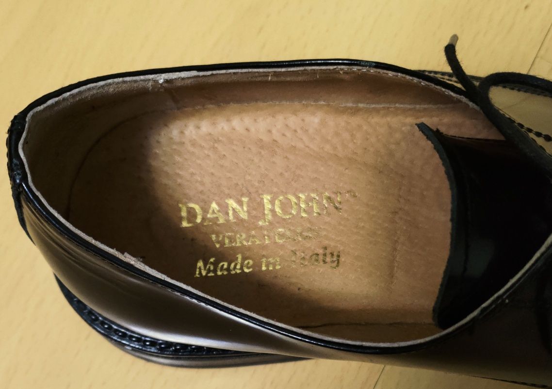 Чоловічі туфлі Dan John