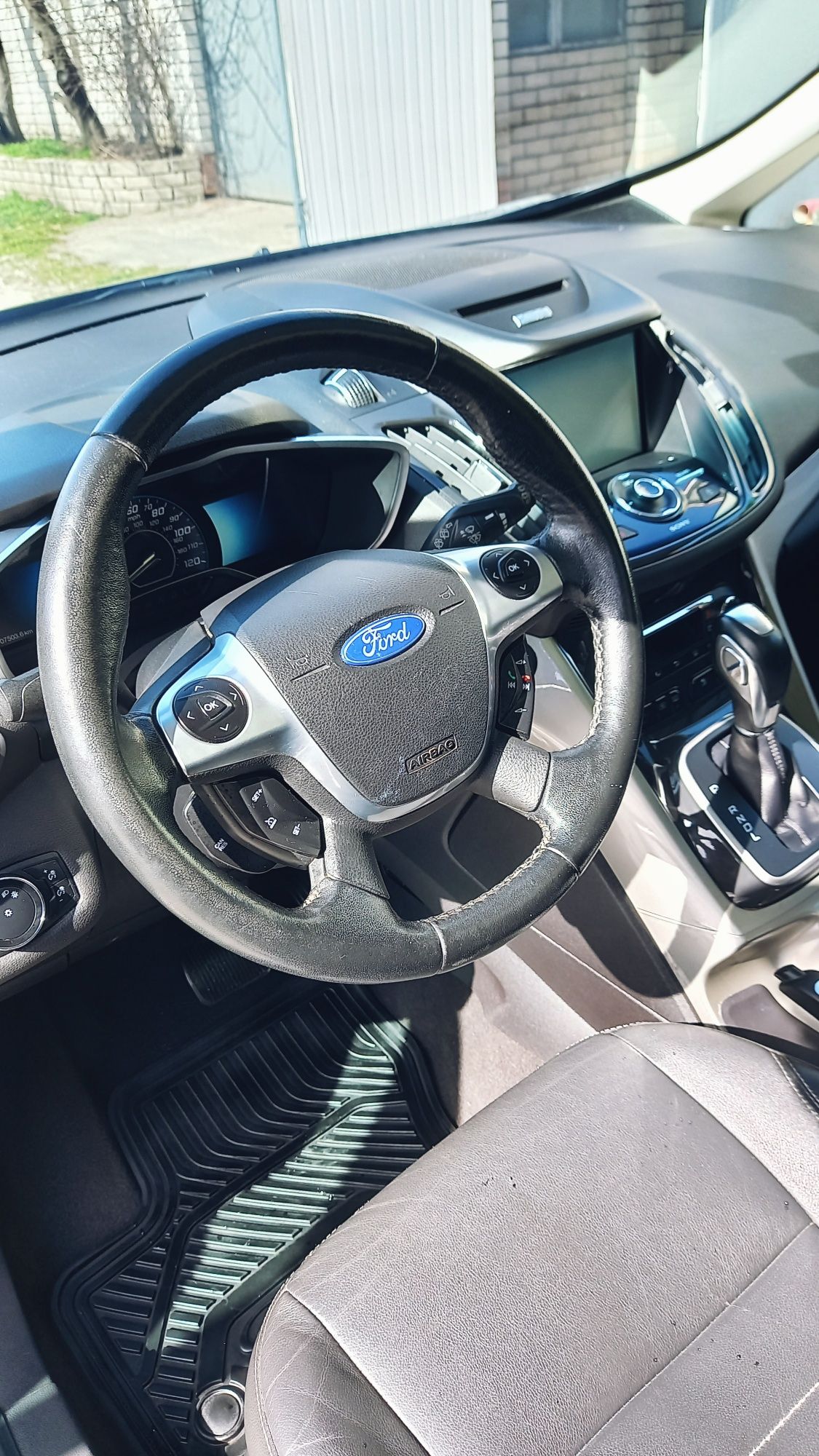 Ford C-max Plugin/Hybrid