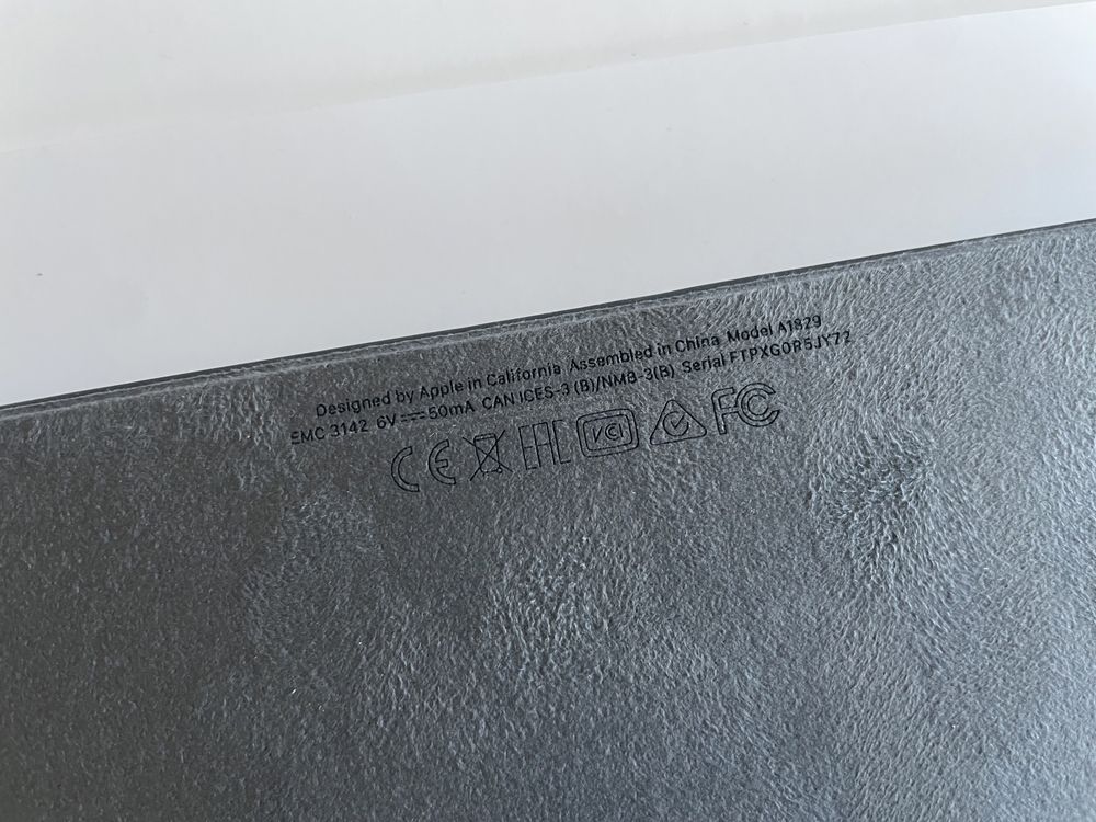 Klawiatura Oryginalna Apple Smart Keyboard A1829