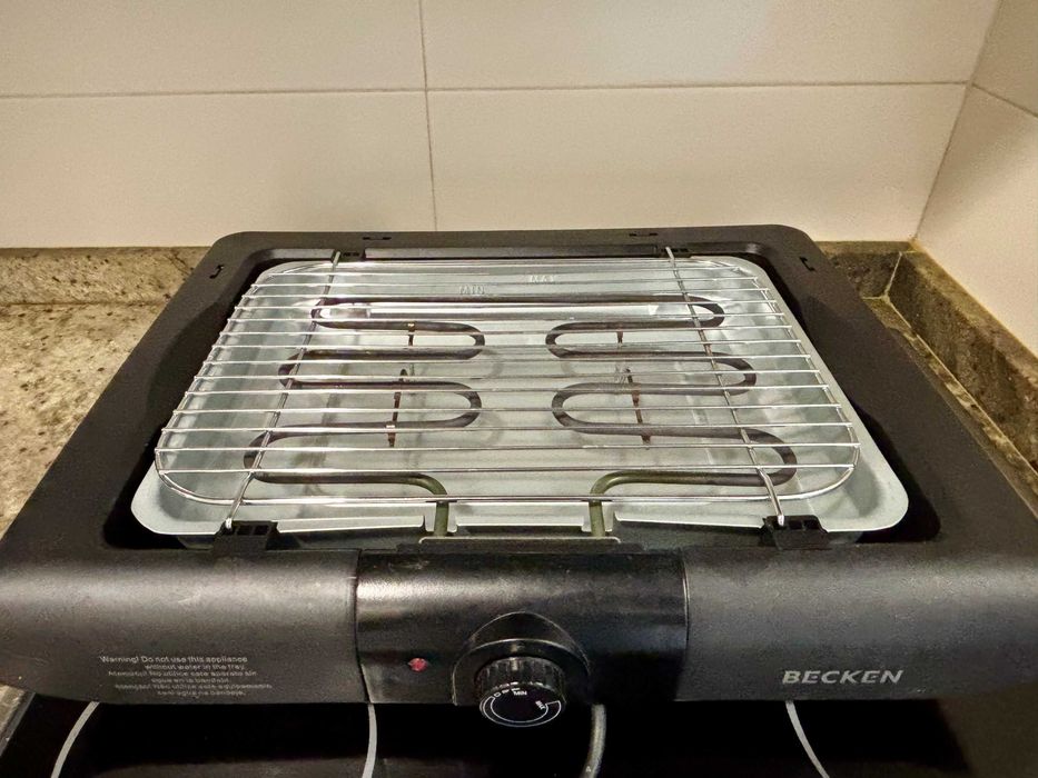 Grelhador elétrico / de resistência BECKEN