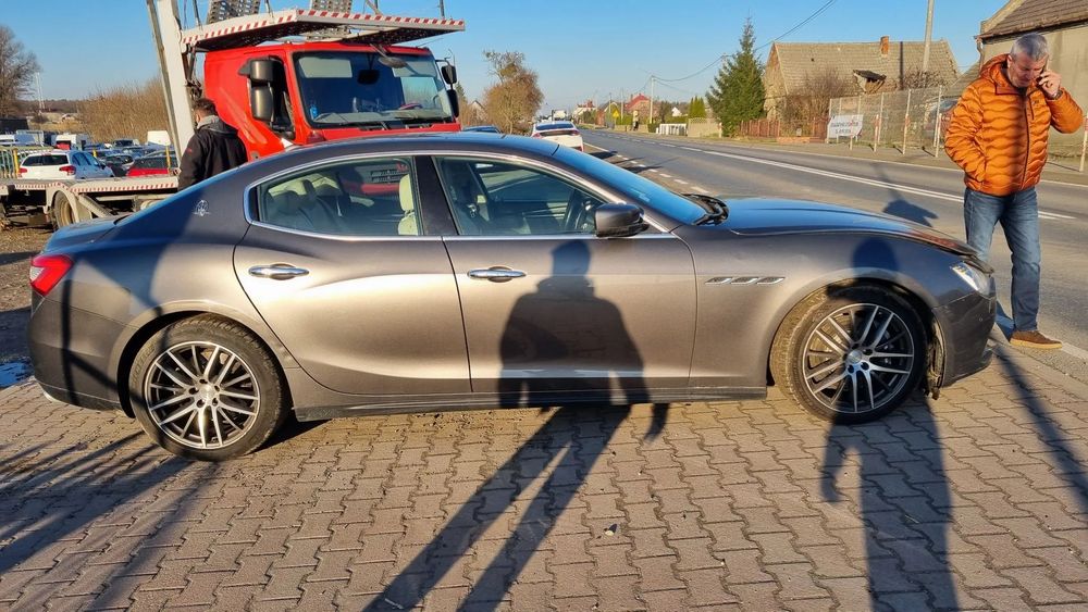 Maserati Ghibli 3,0 Diesel 275 km Automatyczna Skrzynia Biegów