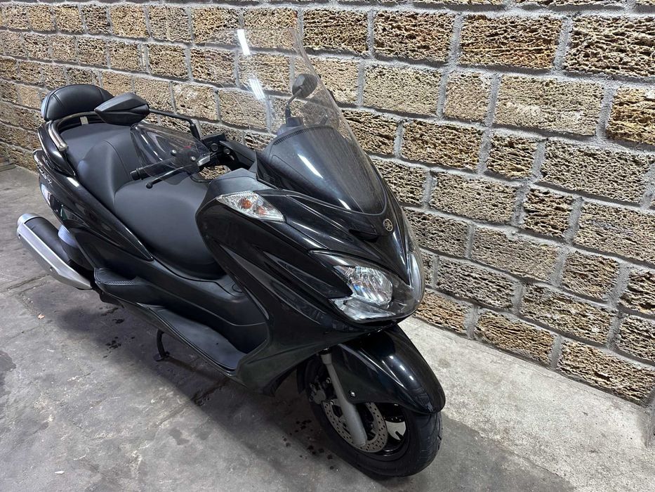 Ямаха Маджесті 400 Yamaha Majesty