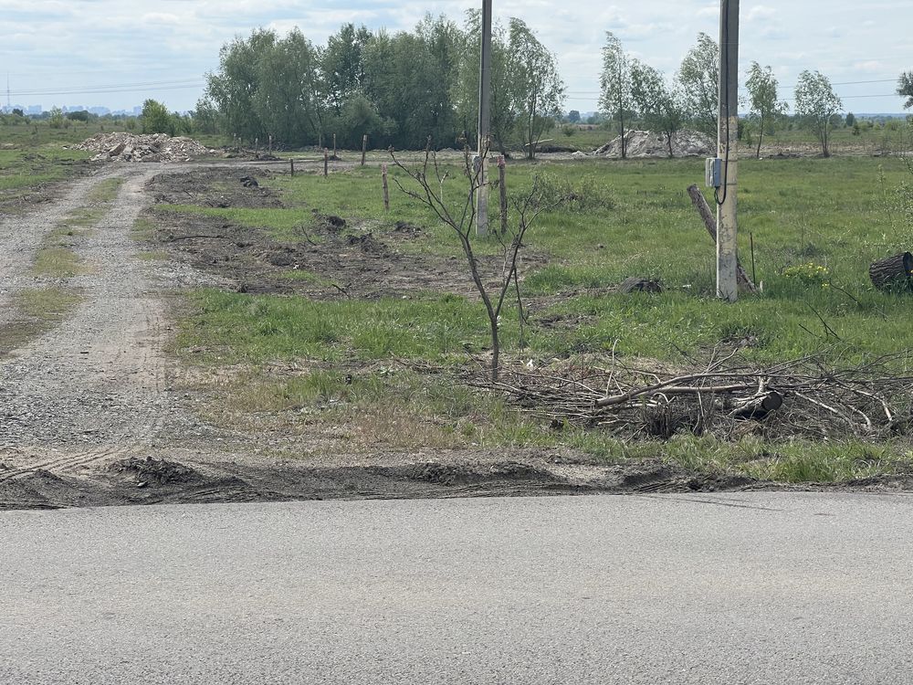 Прод зем 9сЗазимье рядом с озером село