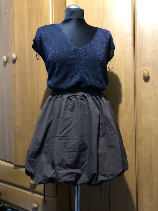 Granatowa błyszcząca bluzka damska bez rękawów wiazana roz S-XL