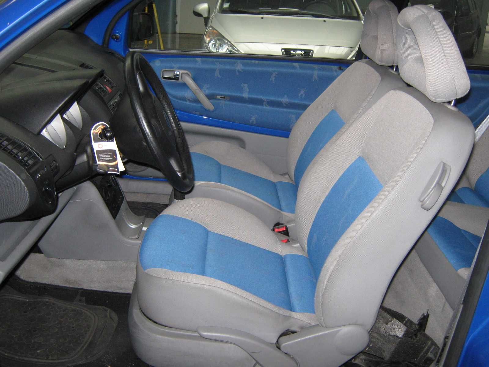 Volkswagen Lupo Material
