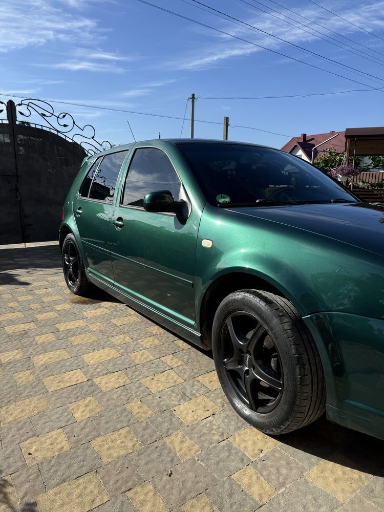 Продам golf 4 на шкірі