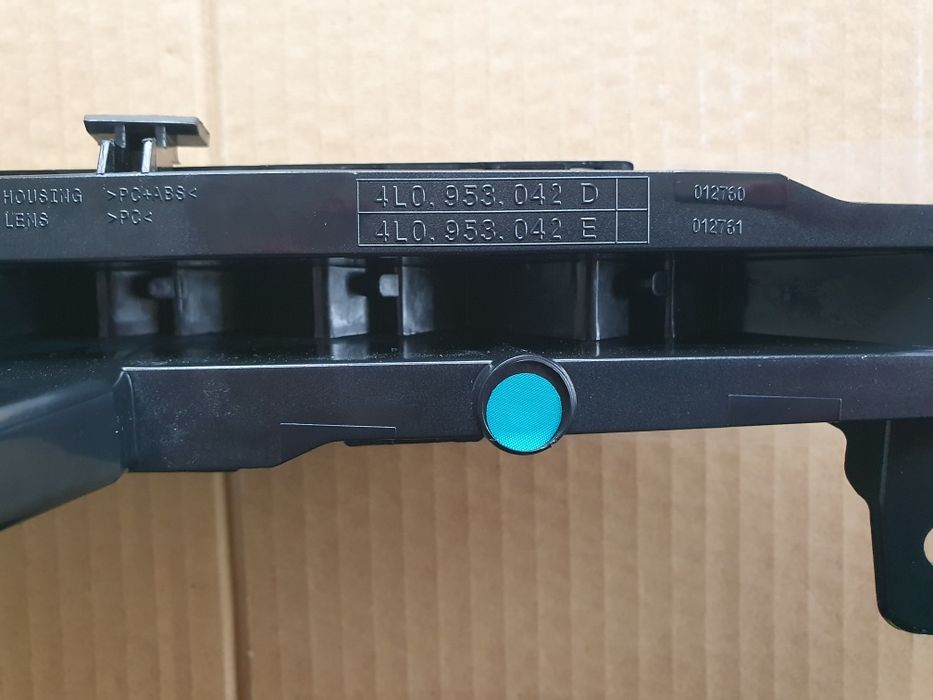 Указатель поворота вказівник поворотник поворот повторювач лед Audi Q7