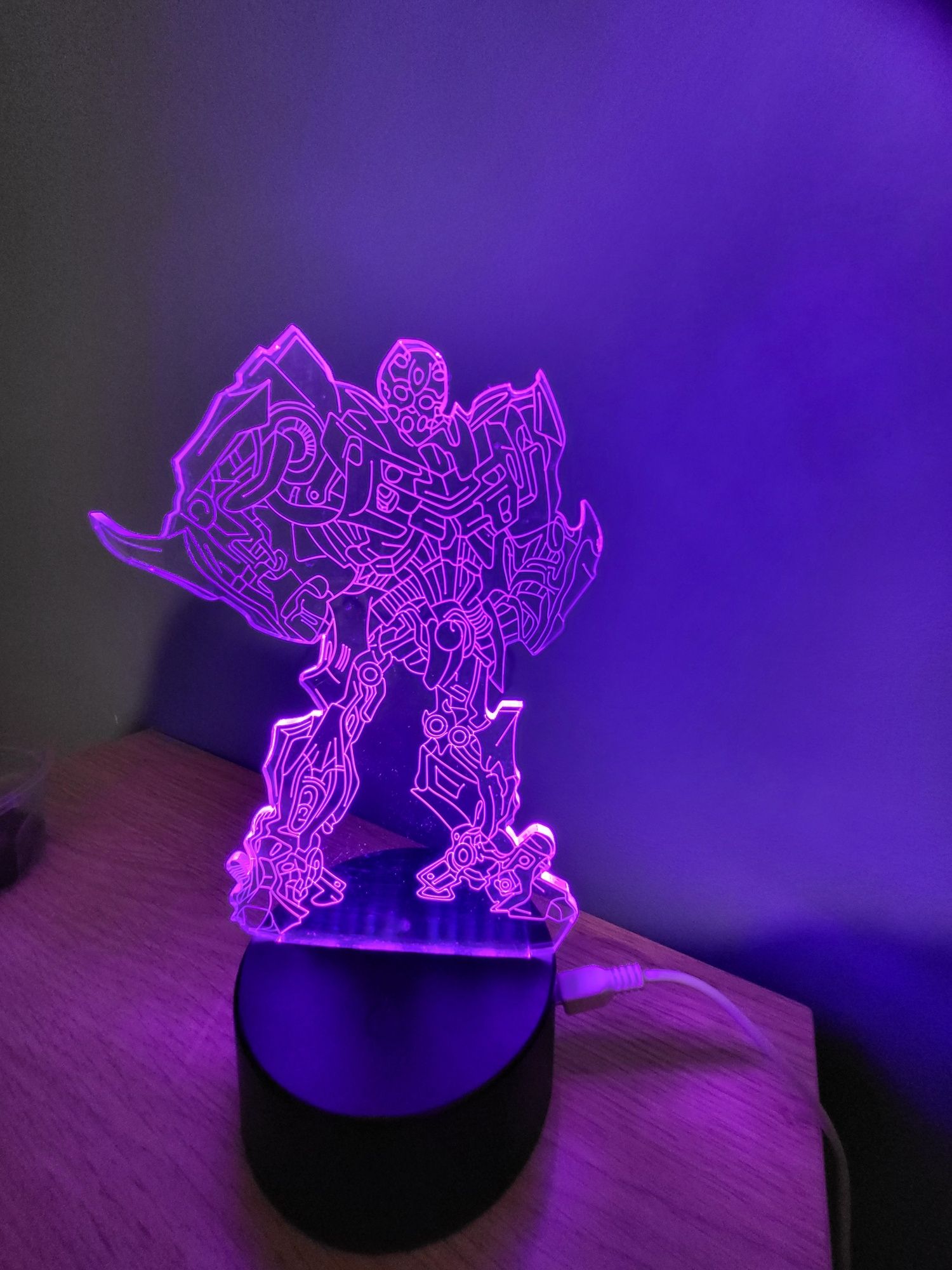 Lampka led plexi transformers