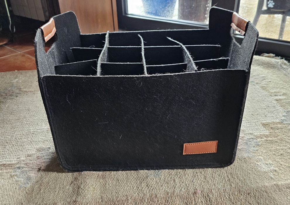 Garrafeira em feltro