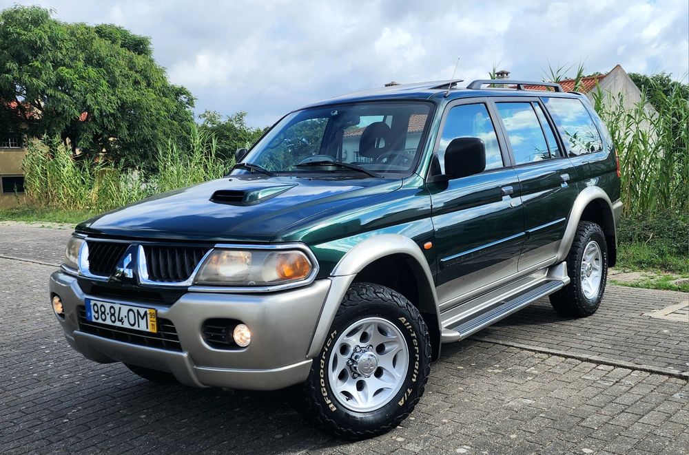 Mitsubishi Pajero Sportwagon GLS 2.5 TD