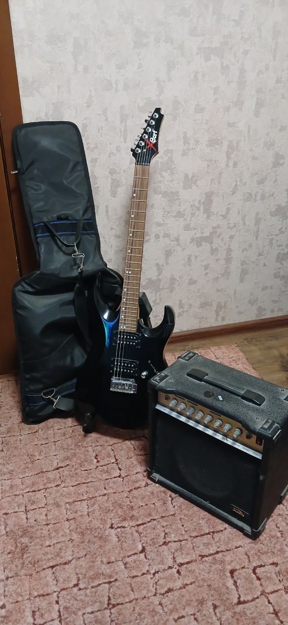 Cort X2 + Soundking AK20 + Hustle drive Mooer