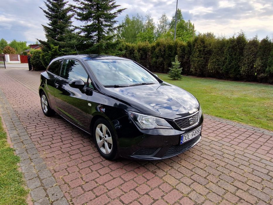 Sprzedam samochód m- ki seat Ibiza