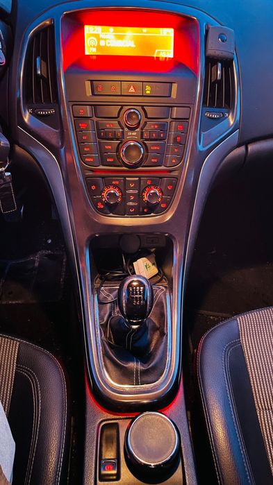 Opel Astra J 1.7 CDTI