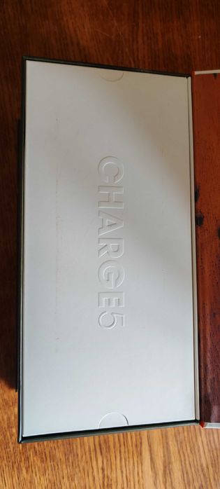 Коробка от JBL Charge 5