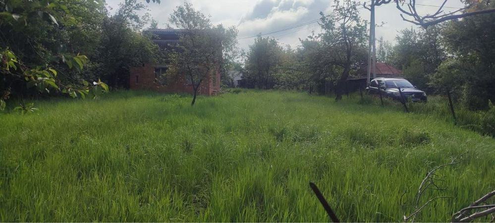 Продається дача в місті