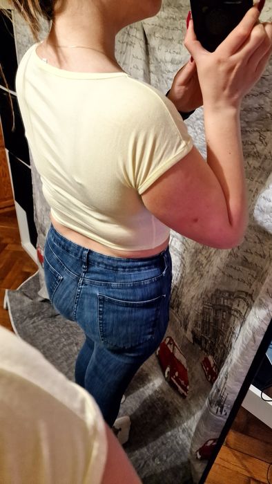 Crop top koszulka krótka bluzka wiskoza