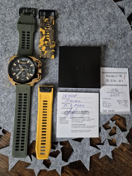 Zegarek " Diesel " model DZ-7378.  Sprzedam zegarek kolor złoty