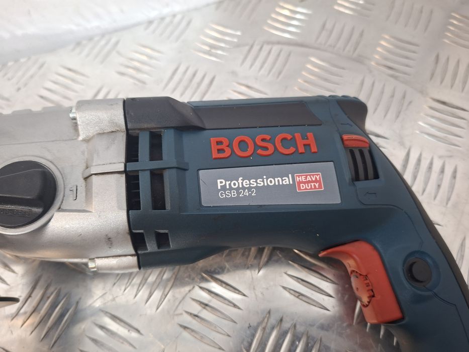 Ударная дрель Bosch GSB 24-2 БЗП Professional