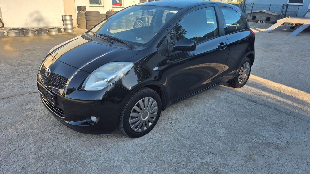 Yaris II z Niemiec 2008r 1.3 Benzynka Super stan