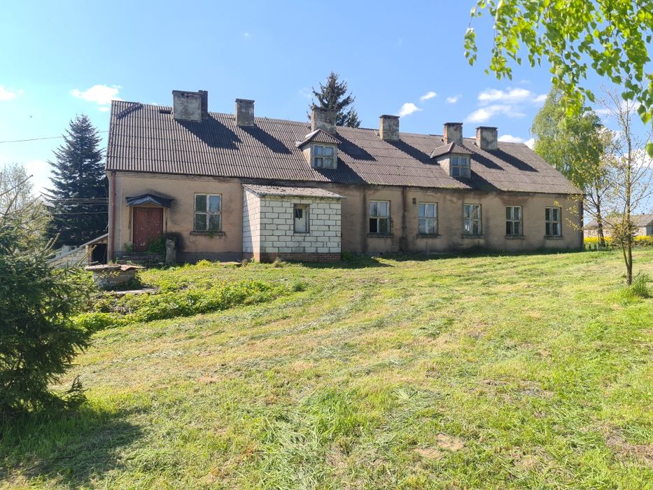 Działka siedlisko 1 hektar z budynkiem 550 m i gospodarczy  100m