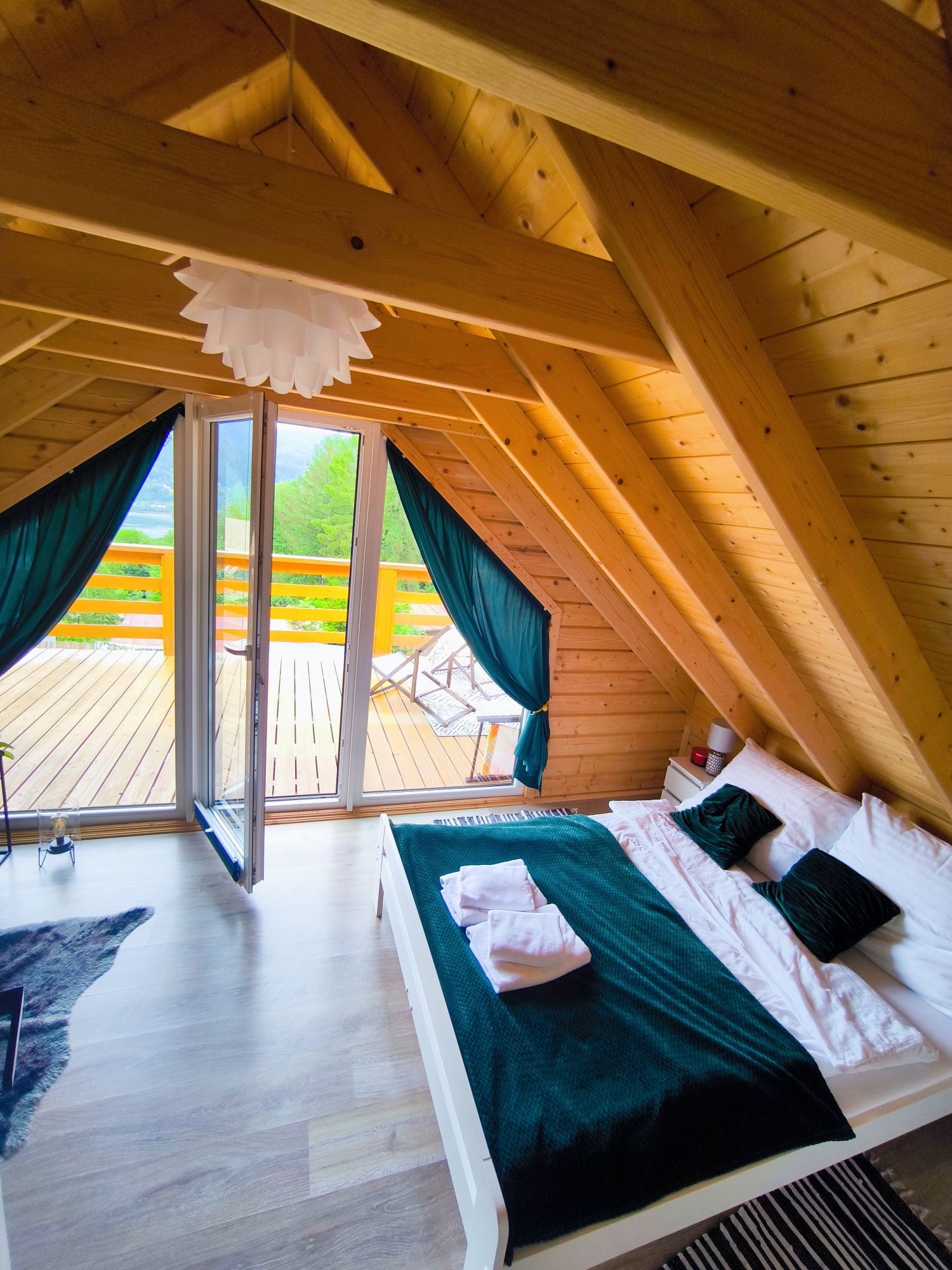 Domek z jacuzzi i sauną bez limitu