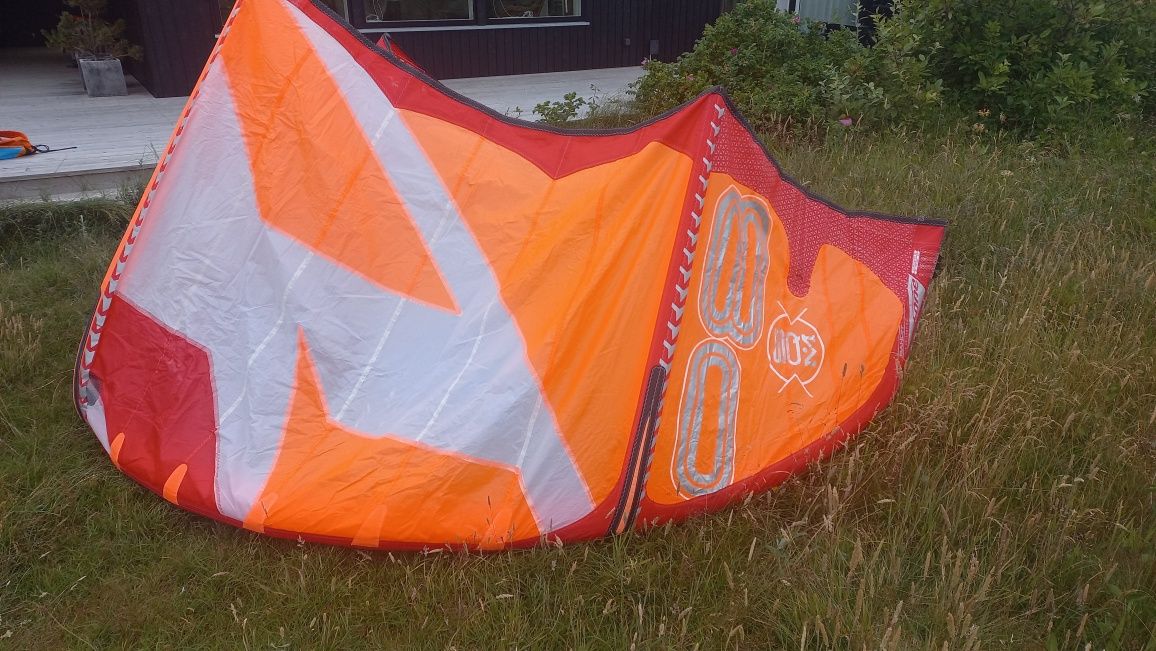 2 Latawce kite F-one Bandit 8 m + Bar Monolith 45 + Best Kahoona 11,5