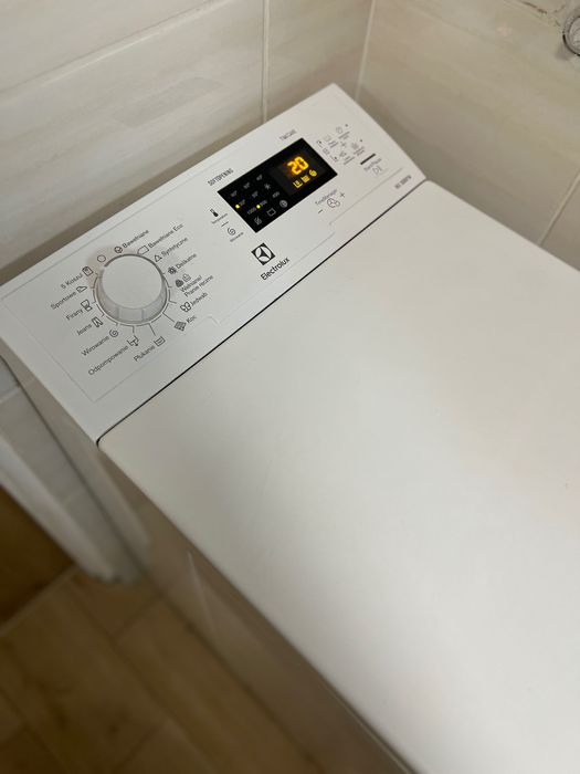 Pralka z wsadem od góry Electrolux 6kg