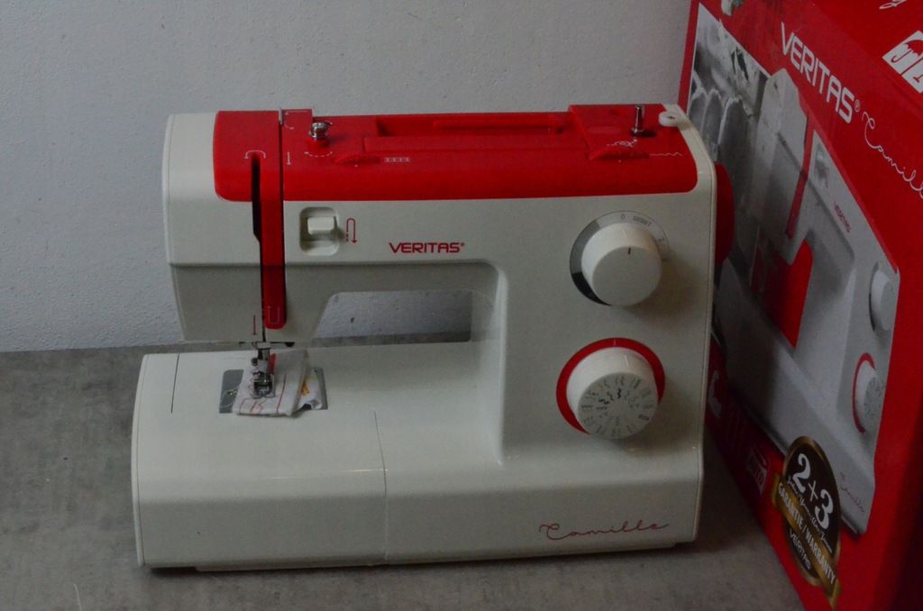 Maszyna do szycia Crown Technics Veritas 1305 Camille
