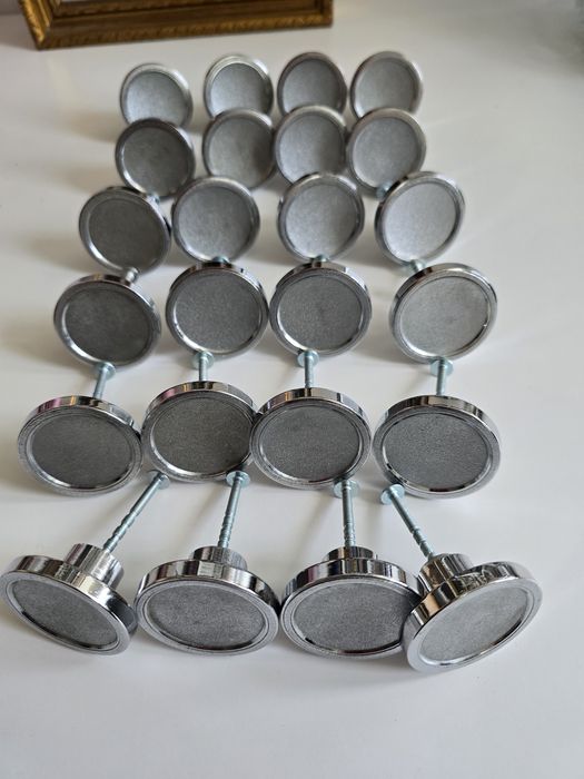 Uchwyty do mebli 24 sztuki