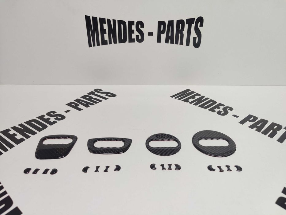 Símbolos do volante tipo carbono