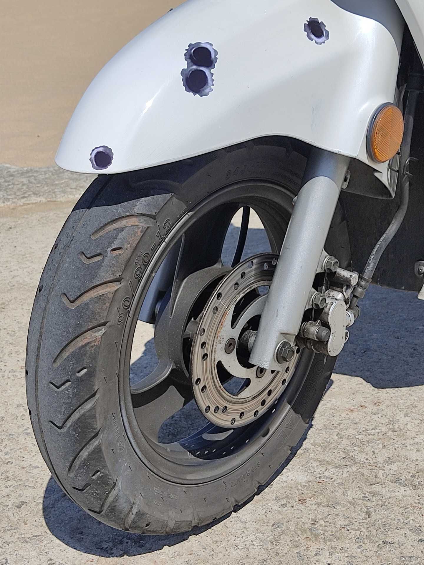Scooter 70 citadina 2 t única econômica c nova vendo ou troc