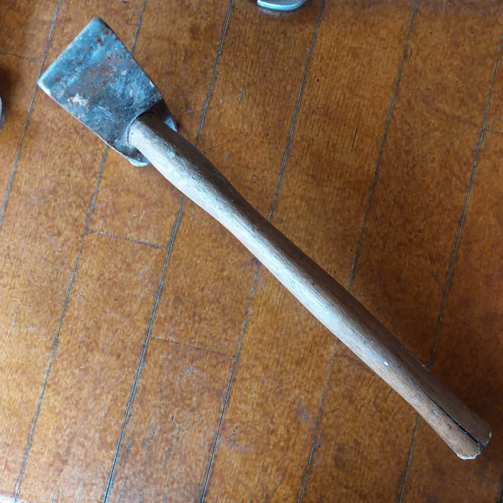 Mlot 2kg kowalski budowlany