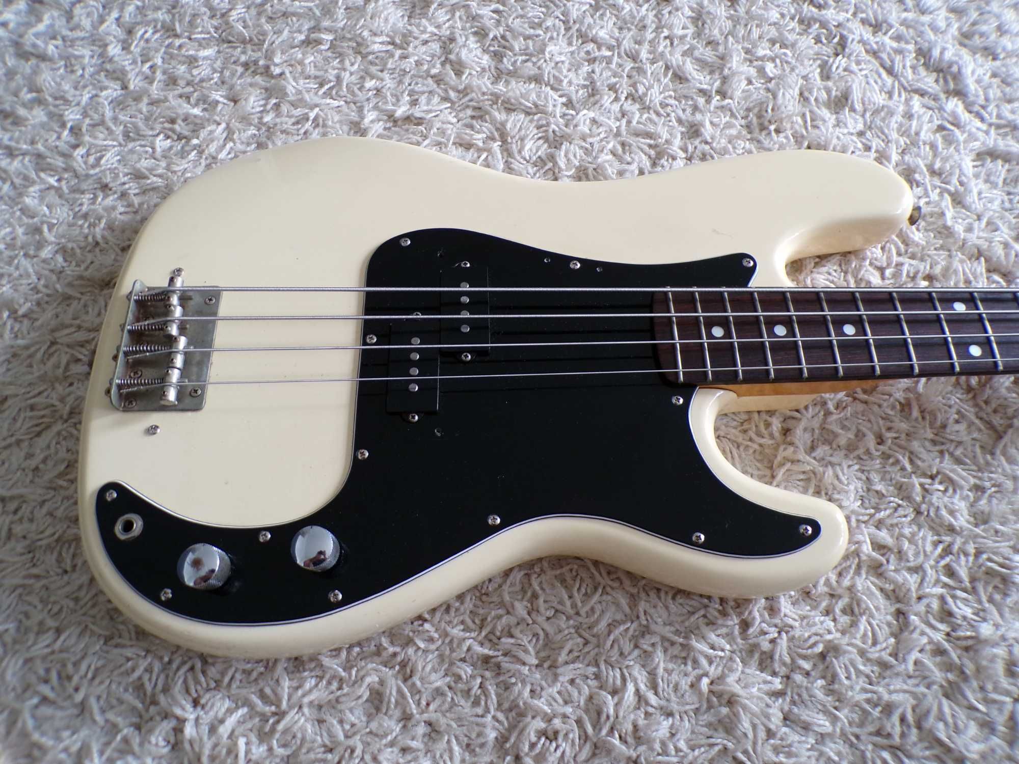 Greco Electeic PB Bass z 80 roku