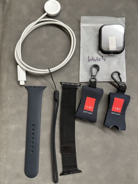 Apple Watch series 7 45mm GPS+LTE