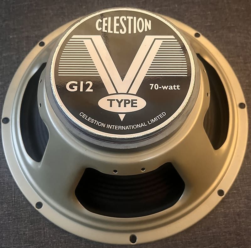 Troco Celestion V-Type 16 ohms por outro