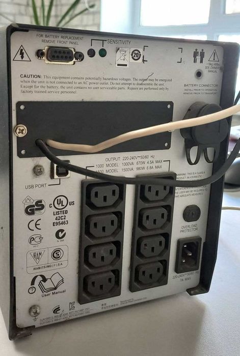 ДБЖ UPS APC Smart-UPS  1500 VA з акб 90Ah бу для котла Чистий сінус