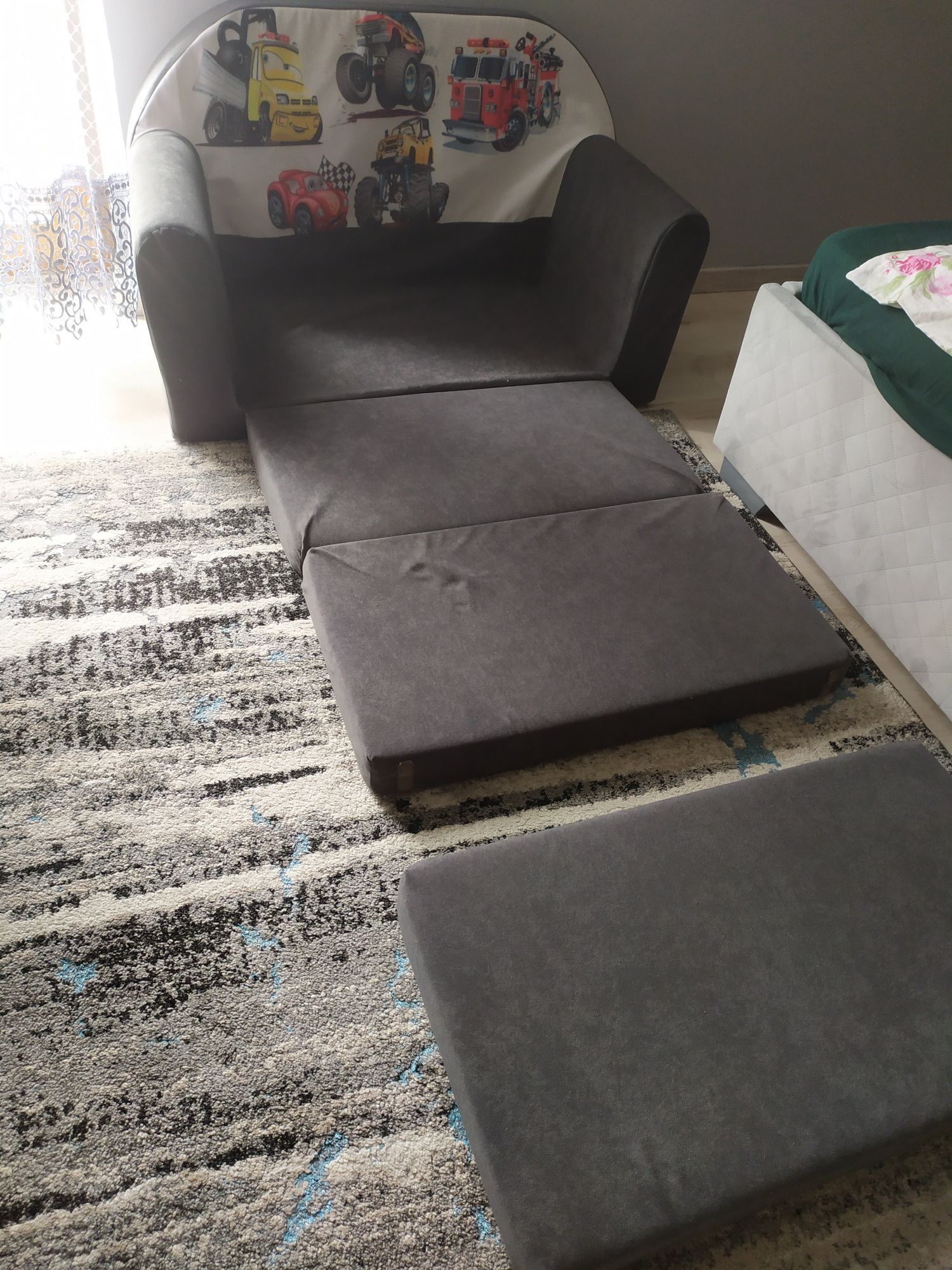 Sofa rozkładana miękka dla dziecka