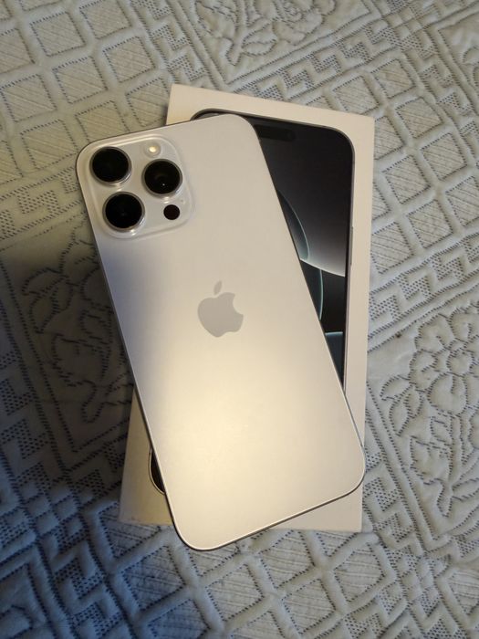 Iphone 16 Pro Max 256Gb, branco - com fatura e garantia.