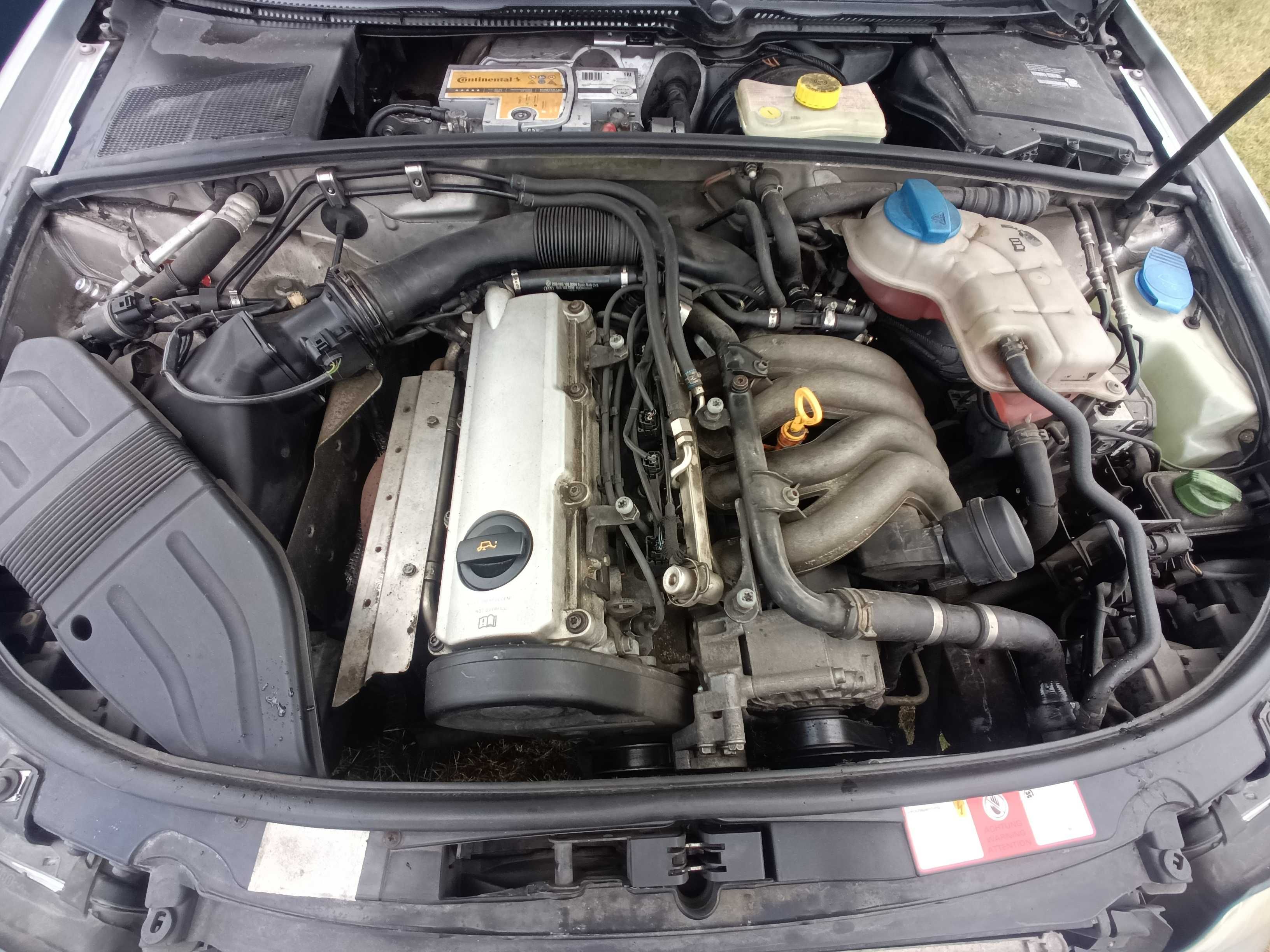 Audi A4 1.6 do poprawek.